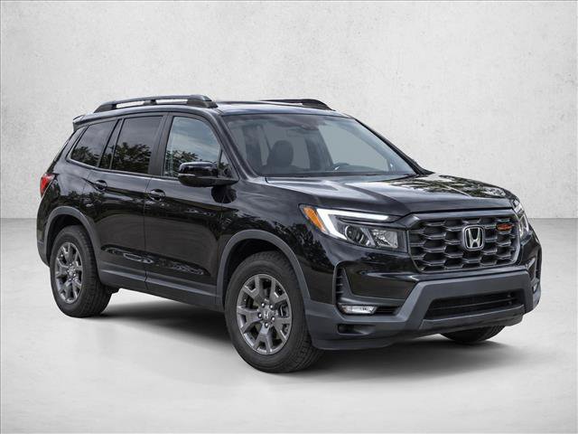 Used 2024 Honda Passport TrailSport image 3