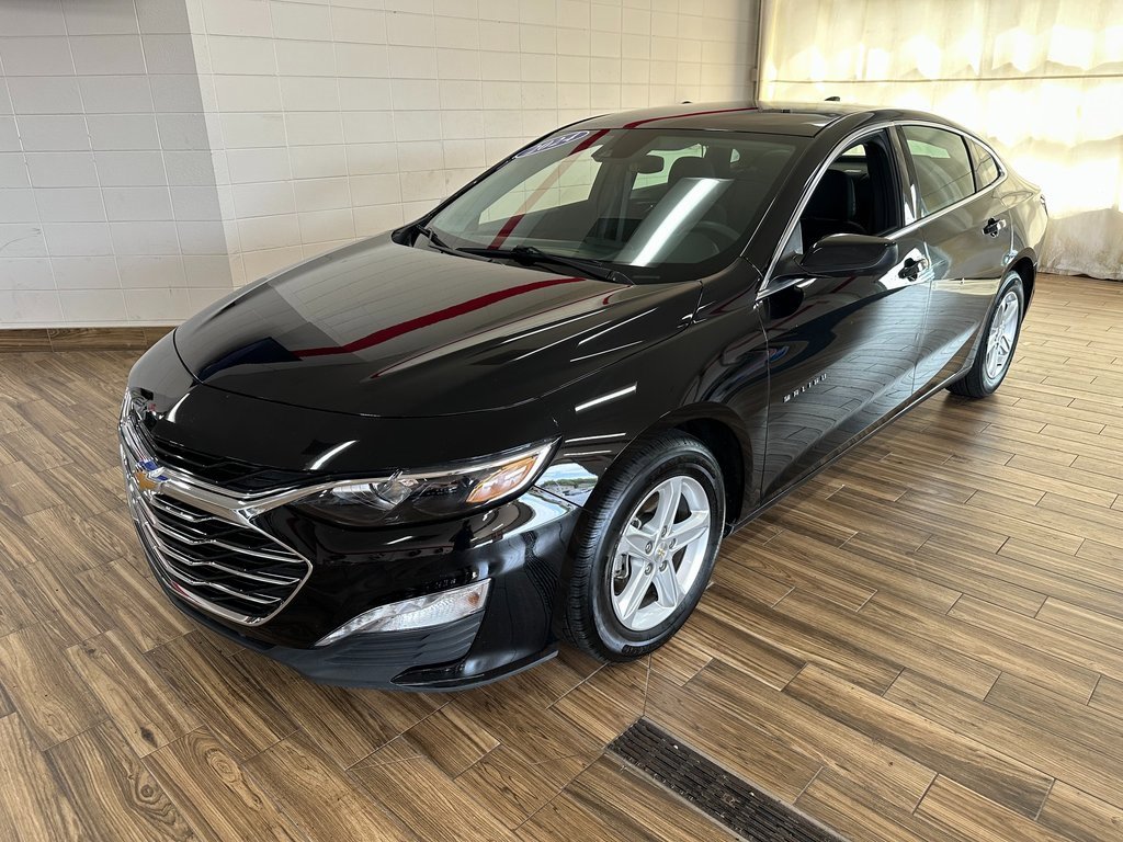 Used 2024 Chevrolet Malibu LT