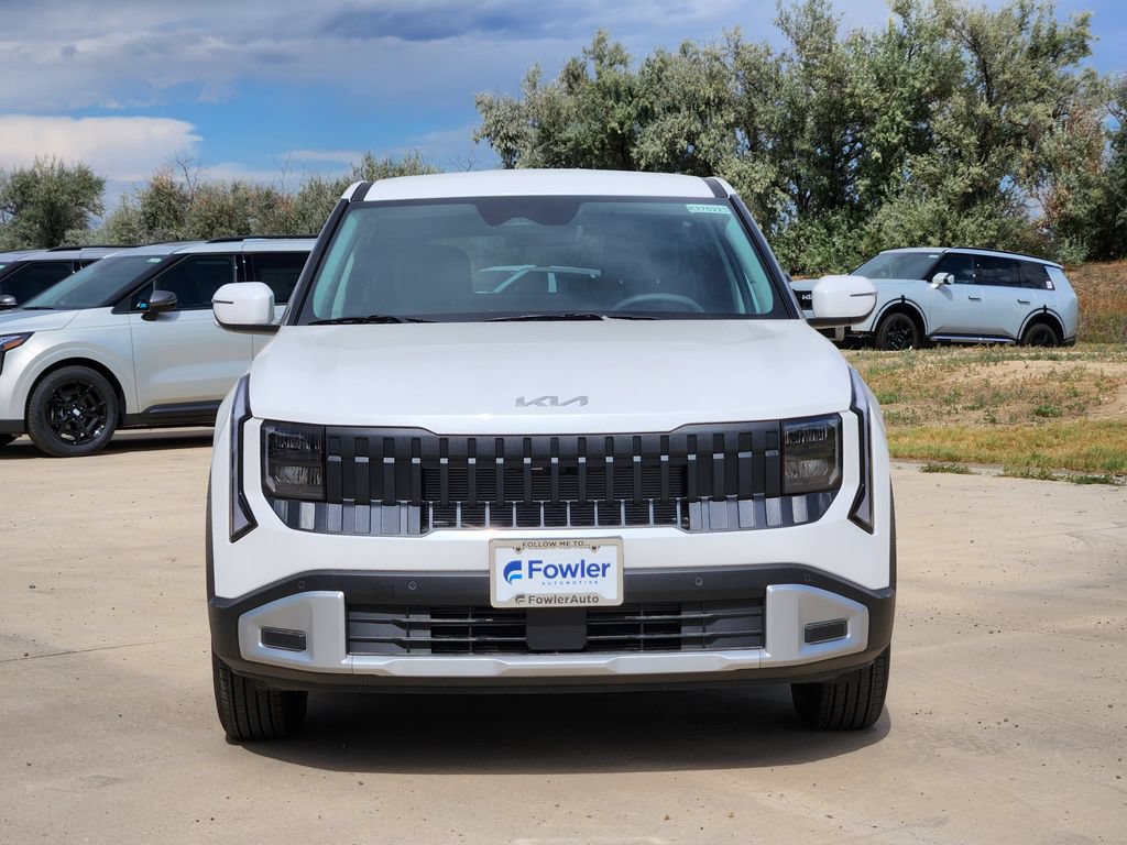 New 2027 Kia Seltos LX AWD/4WD image 2