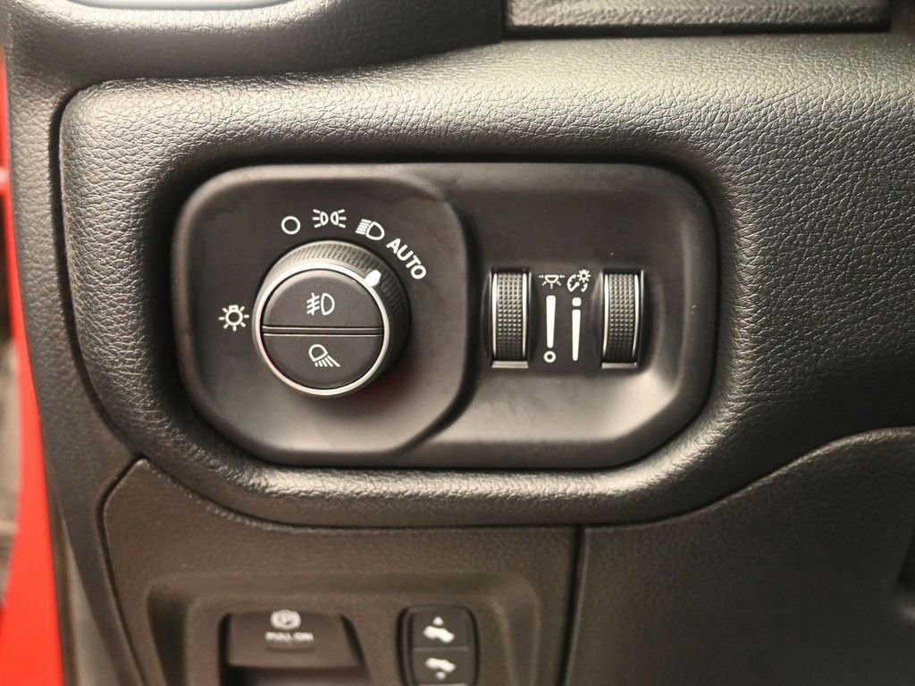 Used 2022 RAM 1500 Laramie w/ Sport Appearance Package image 35