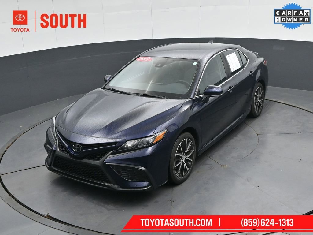 Used 2021 Toyota Camry SE w/ Convenience Package image 48