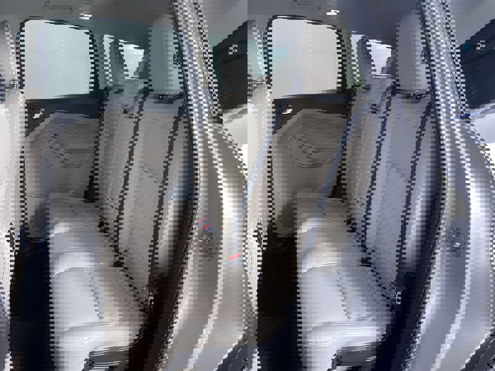 Used 2019 Ford Escape Titanium image 23