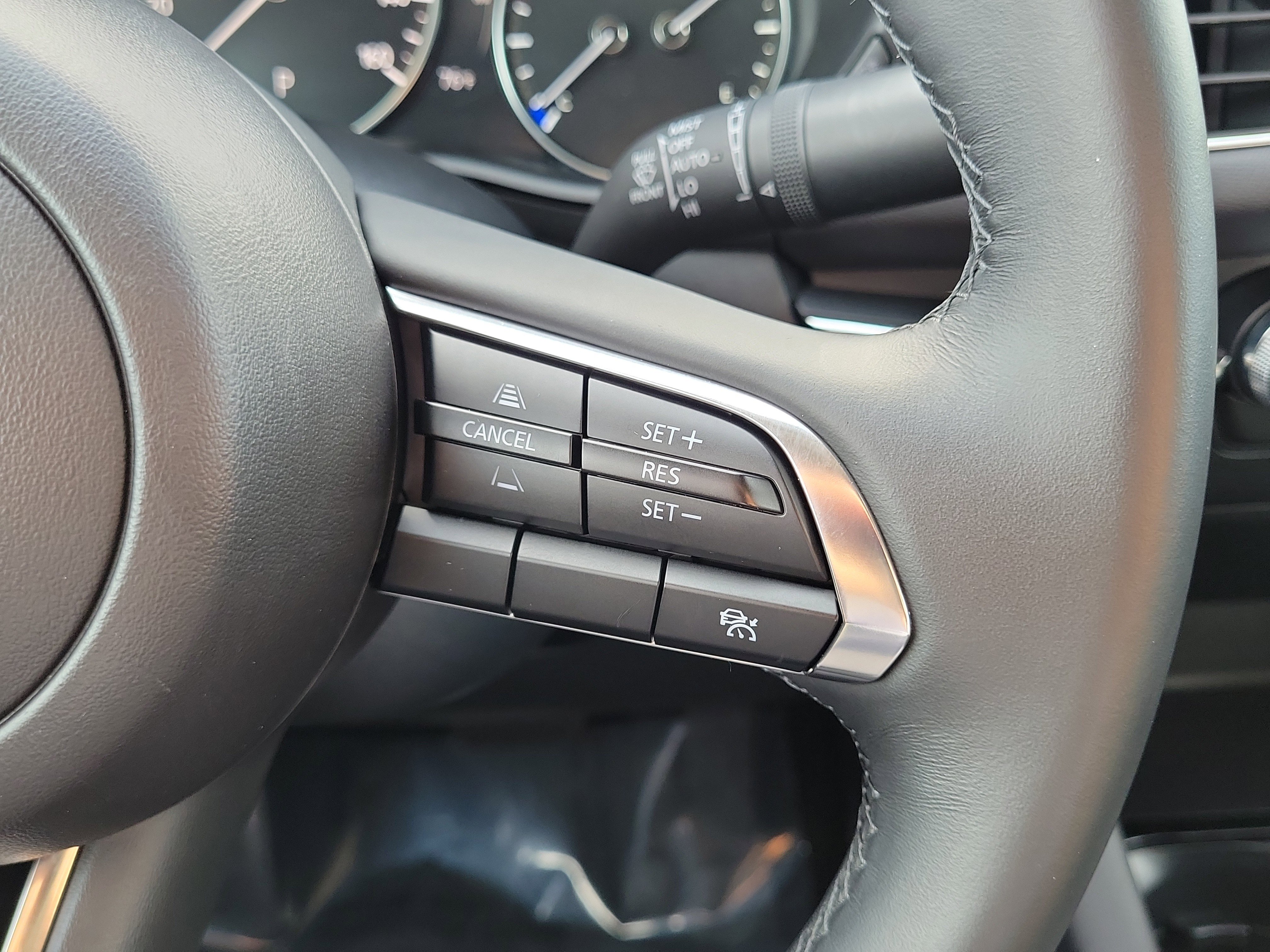 Used 2025 MAZDA MAZDA3 s image 15