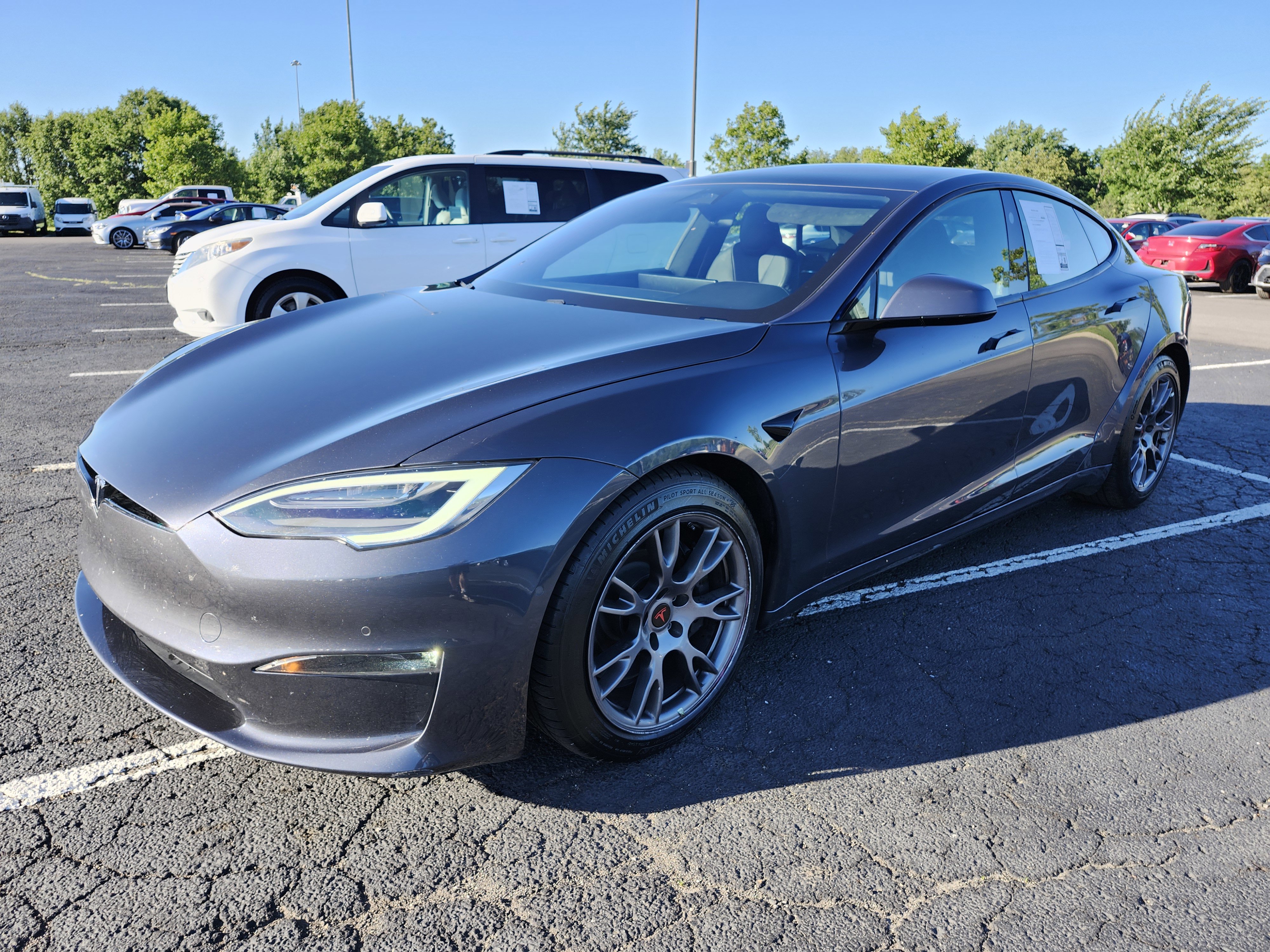 Used 2022 Tesla Model S AWD/4WD image 14