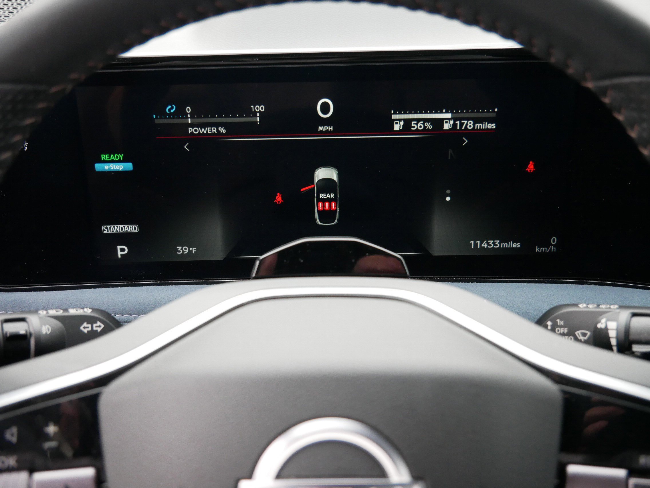 Used 2024 Nissan Ariya PLATINUM+ image 21