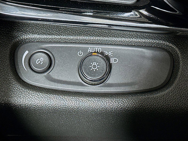 Used 2024 Buick Envista Avenir image 10