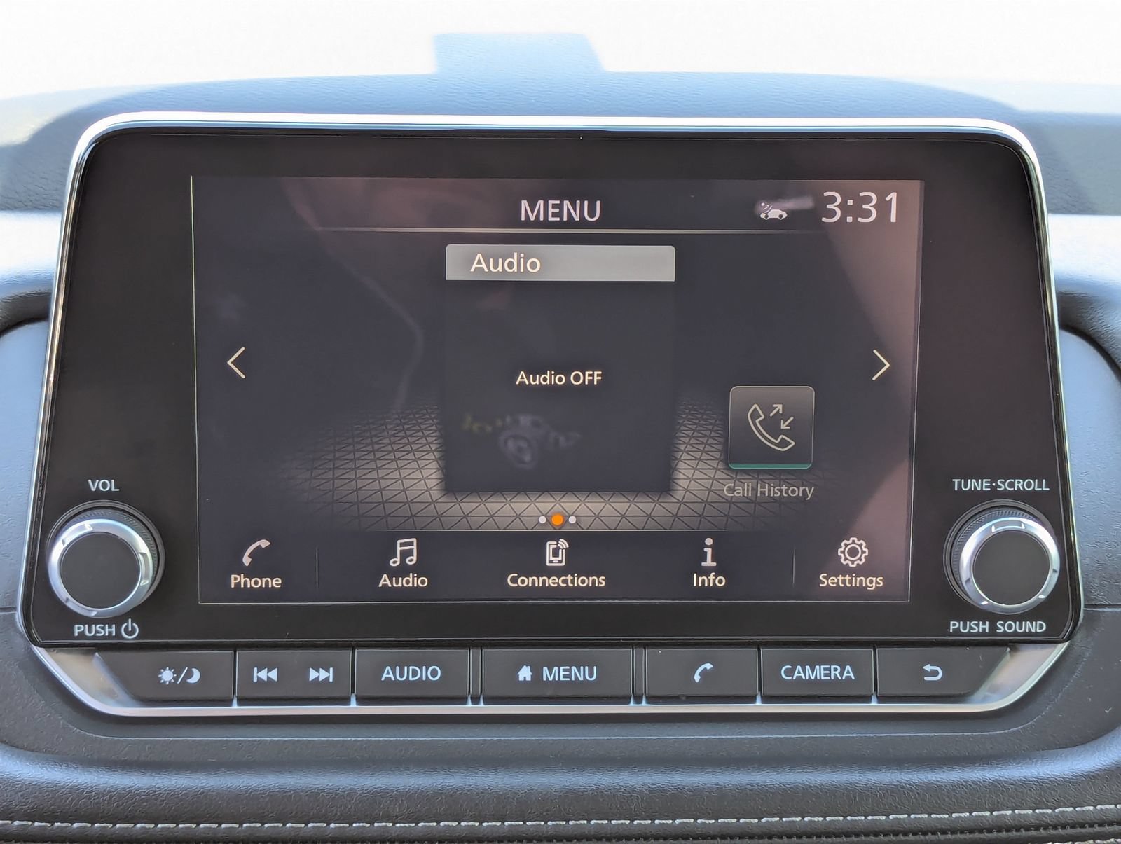 Used 2025 Nissan Rogue SV FWD image 28