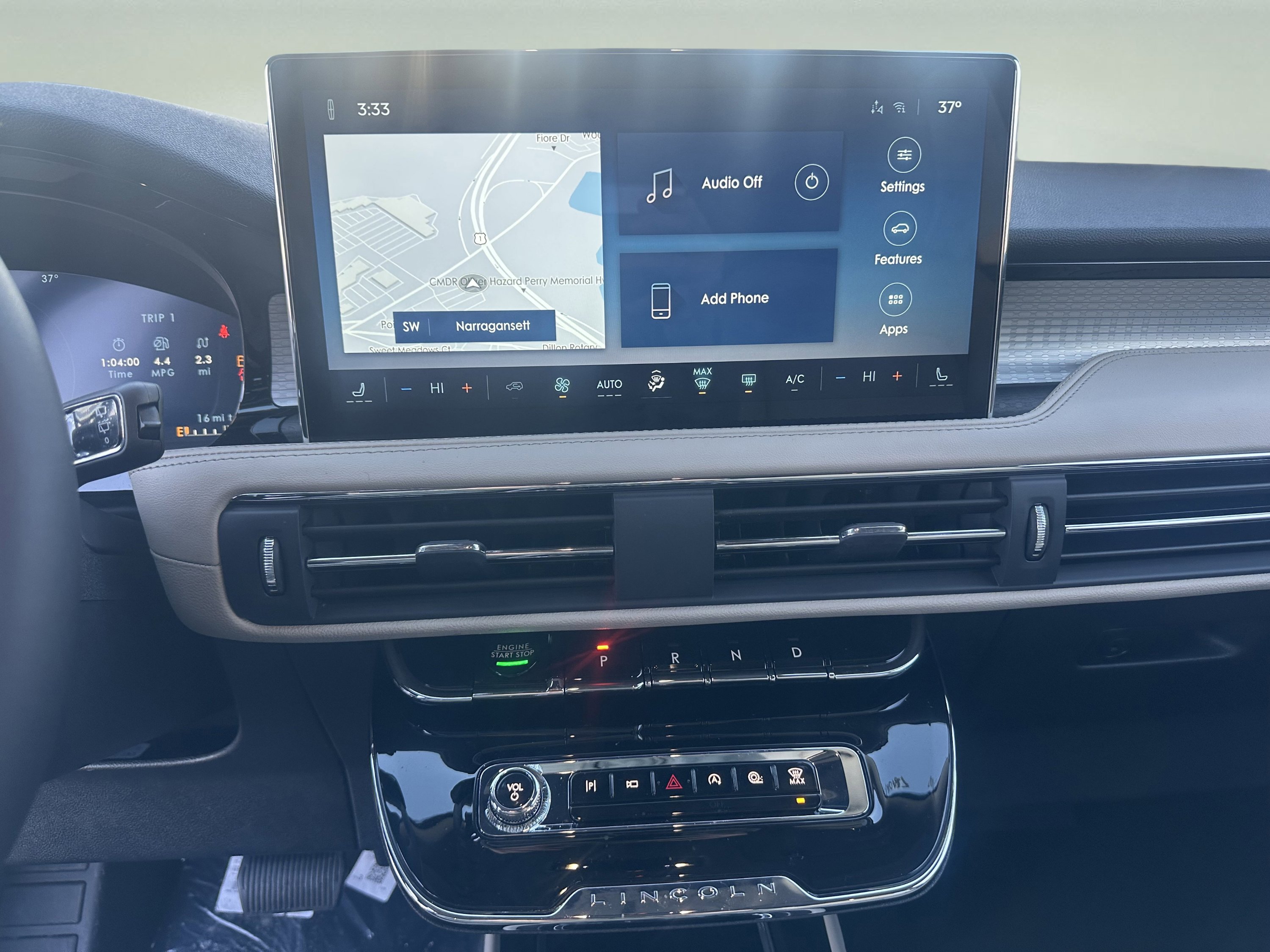 New 2026 Lincoln Corsair Premiere image 14