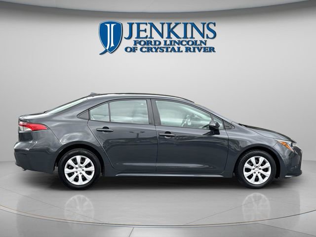 Used 2024 Toyota Corolla LE image 7