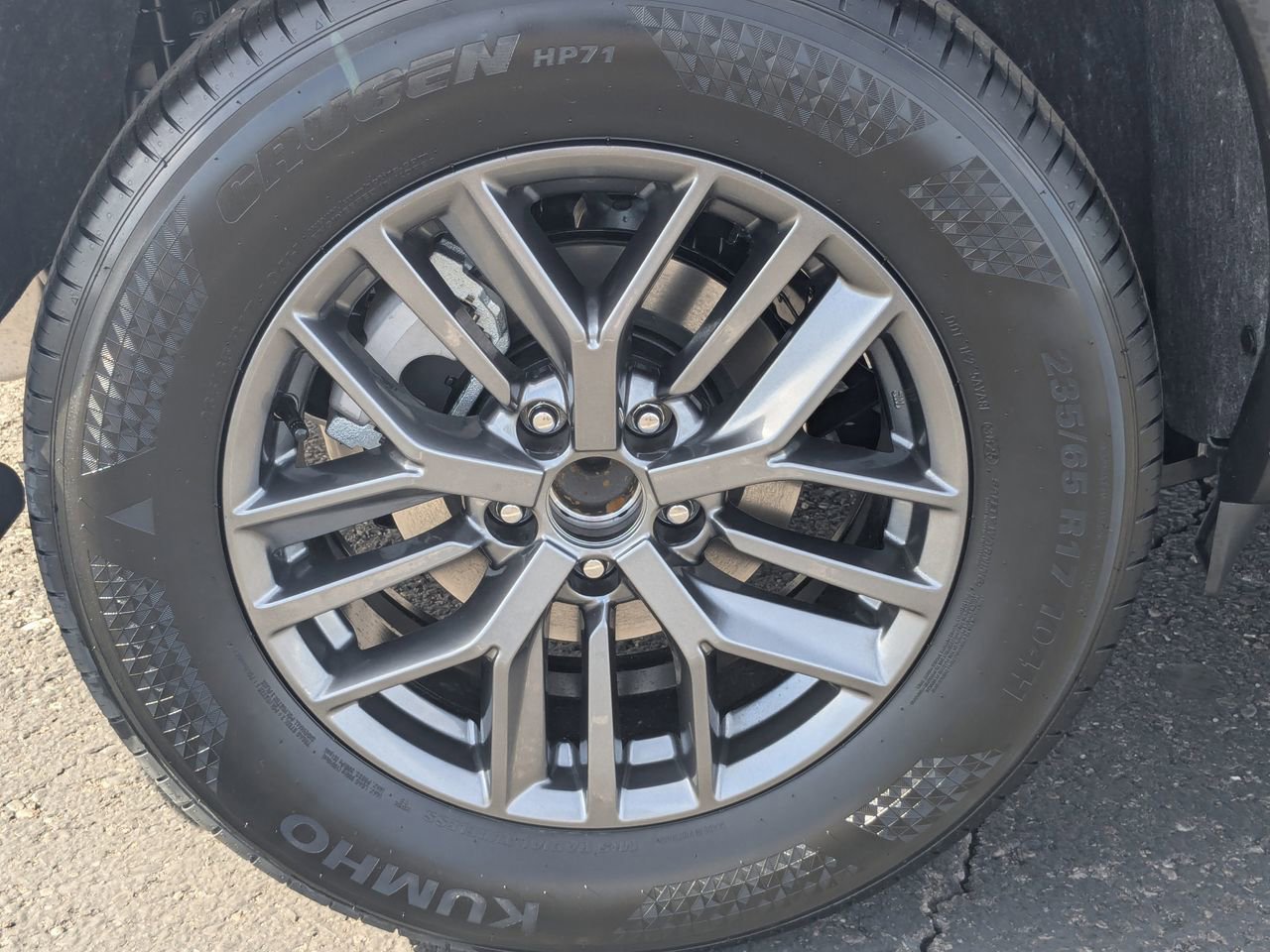 New 2026 Nissan Rogue S image 9