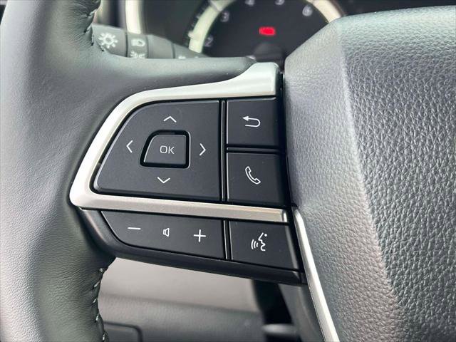 Used 2026 Toyota Highlander XLE image 21