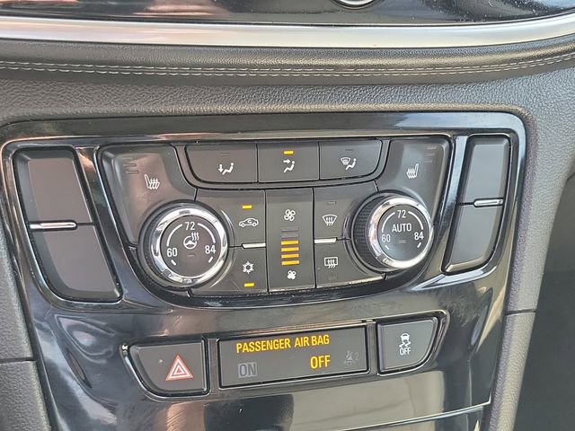 Used 2018 Buick Encore Essence FWD image 26