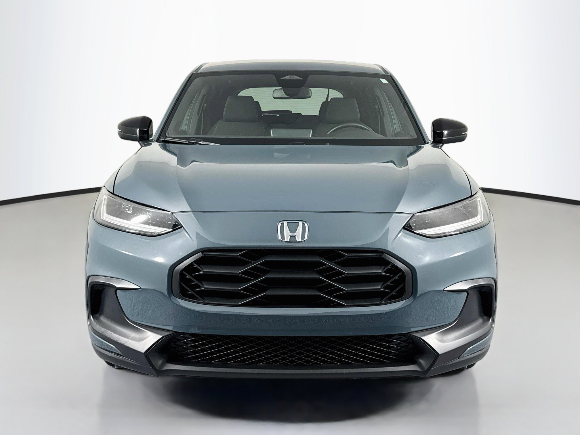 Certified 2025 Honda HR-V Sport image 2