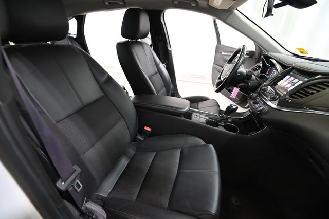 Used 2016 Chevrolet Impala LT image 22