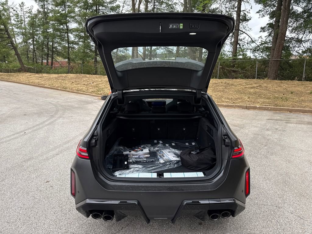 New 2026 BMW M5 Touring image 23