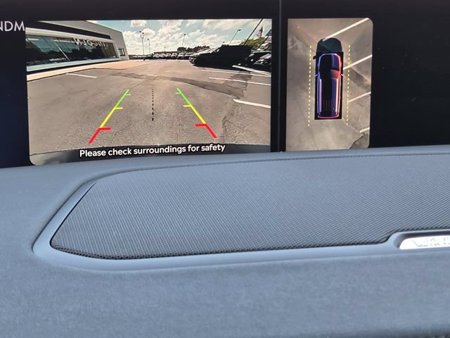 New 2026 Lincoln Navigator Reserve w/ Jet Appearance Package AWD/4WD image 8