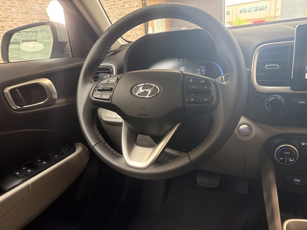 New 2026 Hyundai Venue SEL FWD image 18