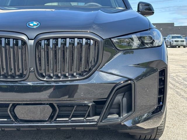 New 2026 BMW X5 xDrive50e AWD/4WD image 10