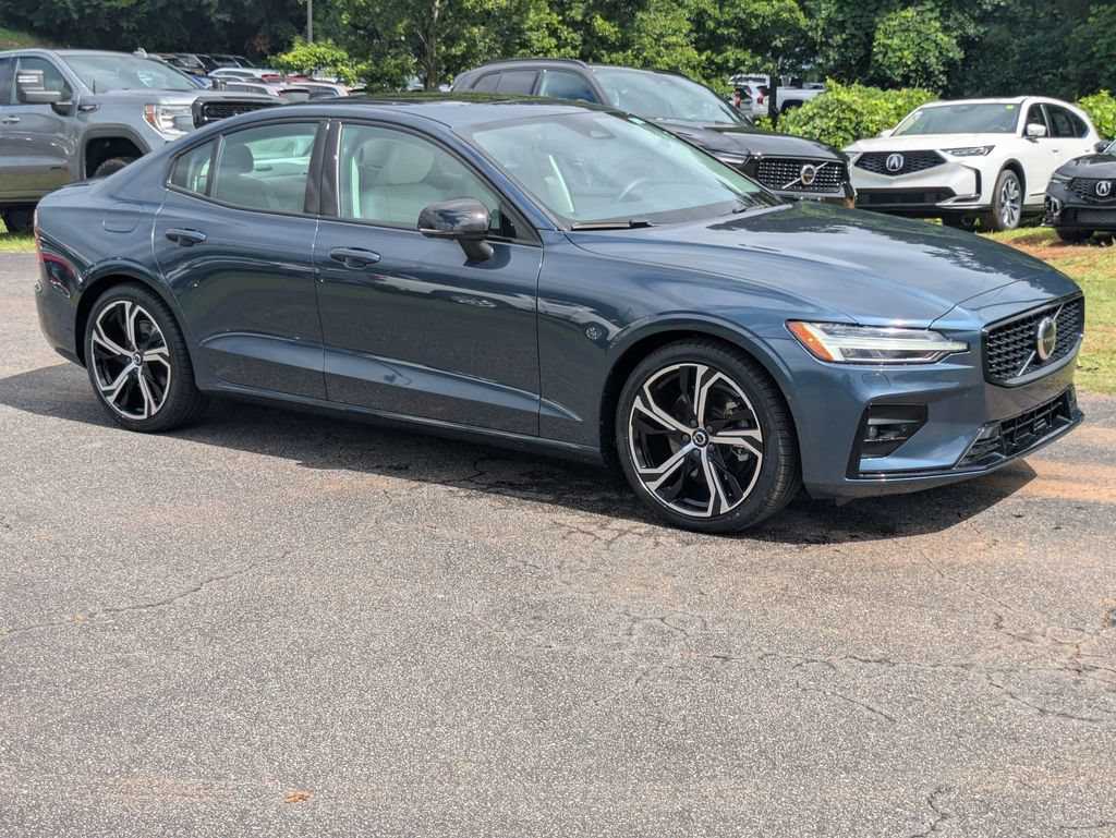 Certified 2024 Volvo S60 B5 Plus w/ Climate Package AWD/4WD image 8