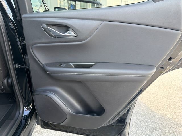 Used 2025 Chevrolet Blazer LT AWD/4WD image 30