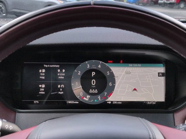 Used 2024 Land Rover Range Rover Velar Dynamic HSE AWD/4WD image 25