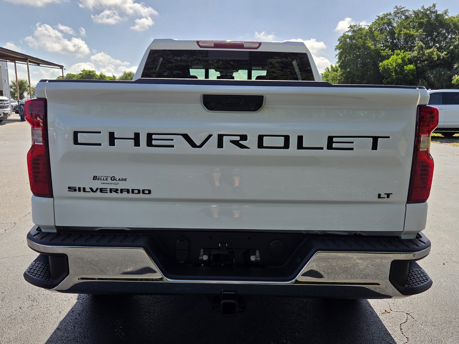 New 2026 Chevrolet Silverado 1500 LT w/ LPO, Dark Essentials Package RWD image 4