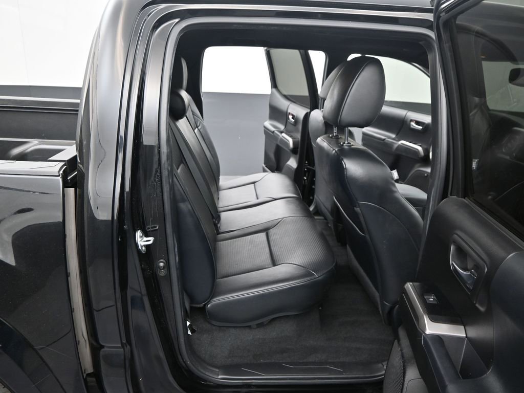 Used 2023 Toyota Tacoma Limited w/ Nightshade Package AWD/4WD image 34