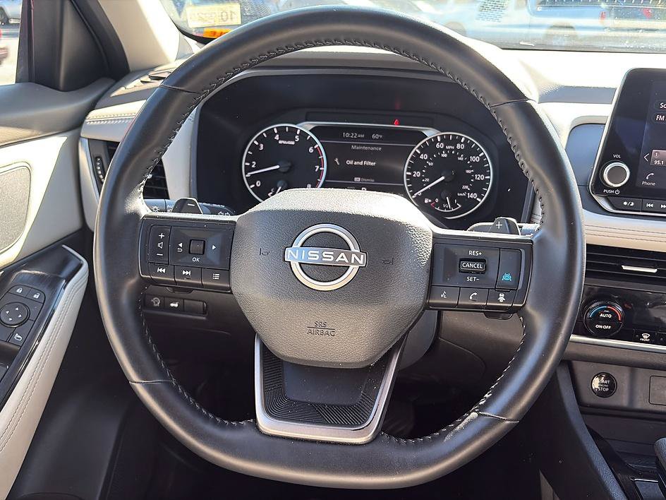 Certified 2025 Nissan Rogue SV AWD/4WD image 30