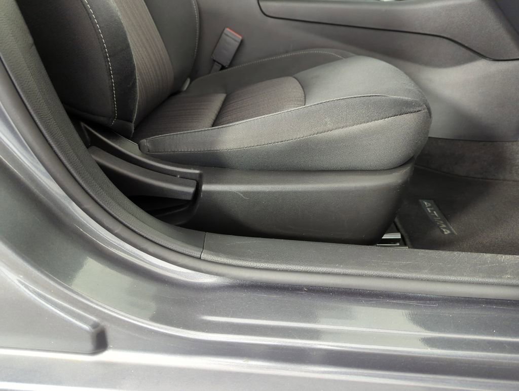 Used 2023 Nissan Altima 2.5 S image 36