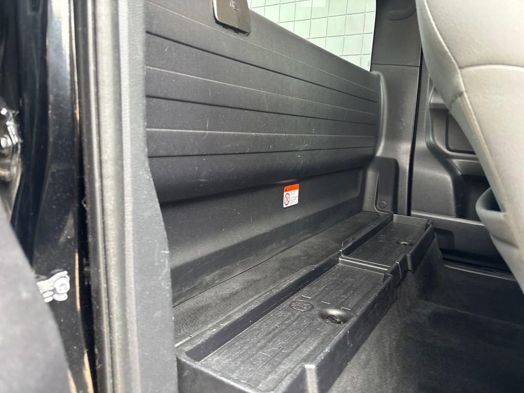 Used 2017 Toyota Tacoma SR image 23