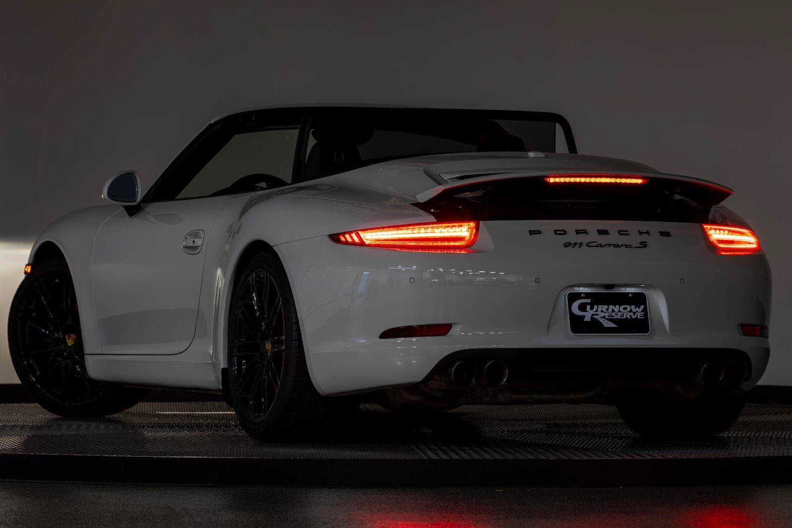 Used 2016 Porsche 911 Carrera S RWD image 31