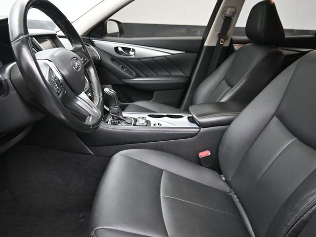 Used 2019 INFINITI Q50 Luxe w/ Essential Package (3.0T Luxe) image 16
