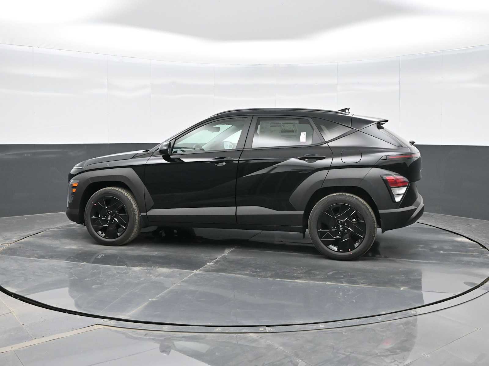 Used 2026 Hyundai Kona SEL Sport image 5