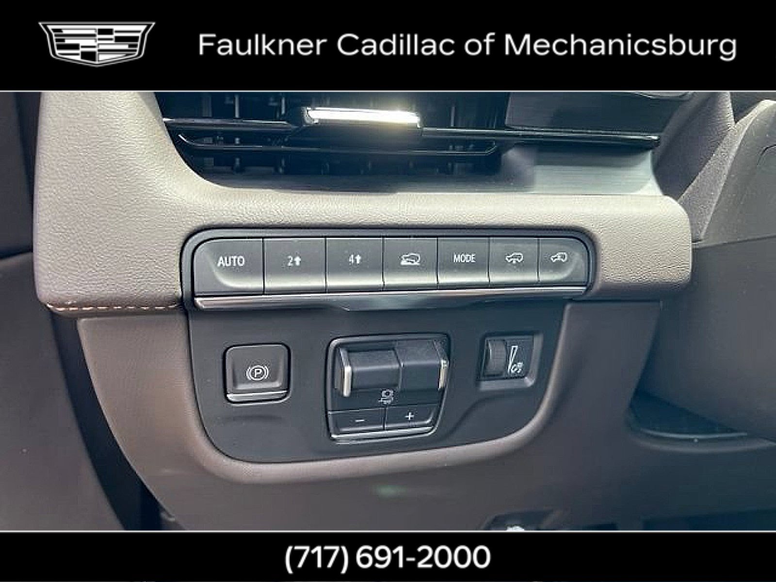 Certified 2023 Cadillac Escalade ESV Sport w/ Touring Package AWD/4WD image 30