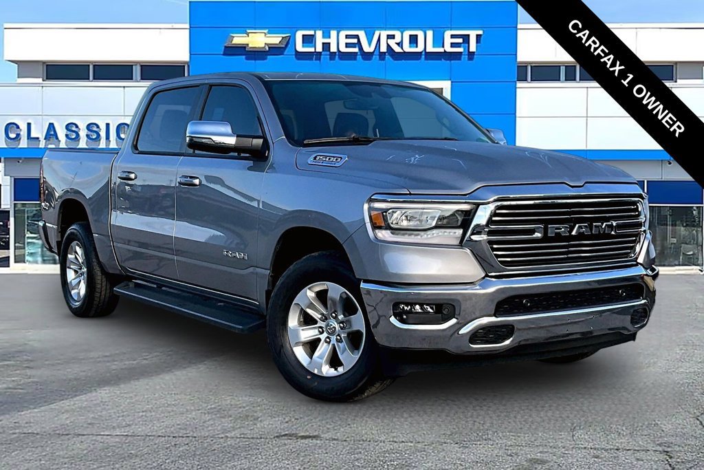 Used 2023 RAM 1500 Laramie AWD/4WD image 1