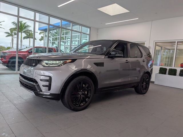 Used 2020 Land Rover Discovery Landmark image 3