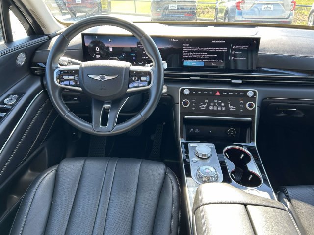 Used 2025 Genesis GV80 2.5T Standard AWD/4WD image 13