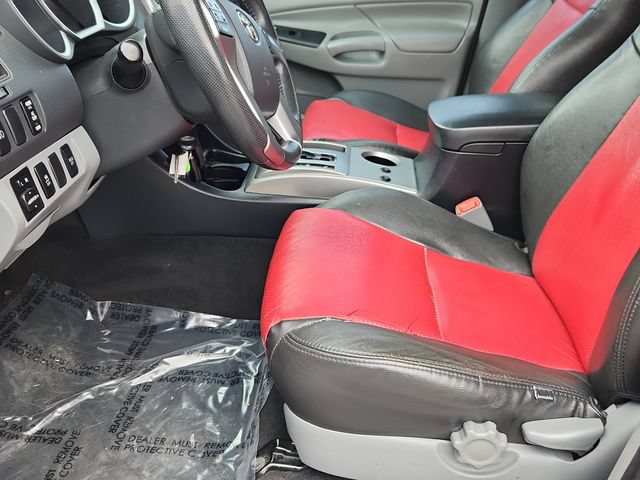 Used 2012 Toyota Tacoma 4x4 Double Cab w/ TRD Sport Pkg image 7