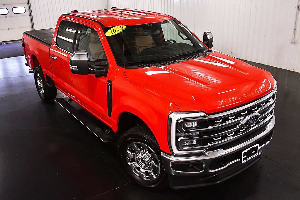 Used 2025 Ford F350 Lariat w/ Chrome Package AWD/4WD image 14