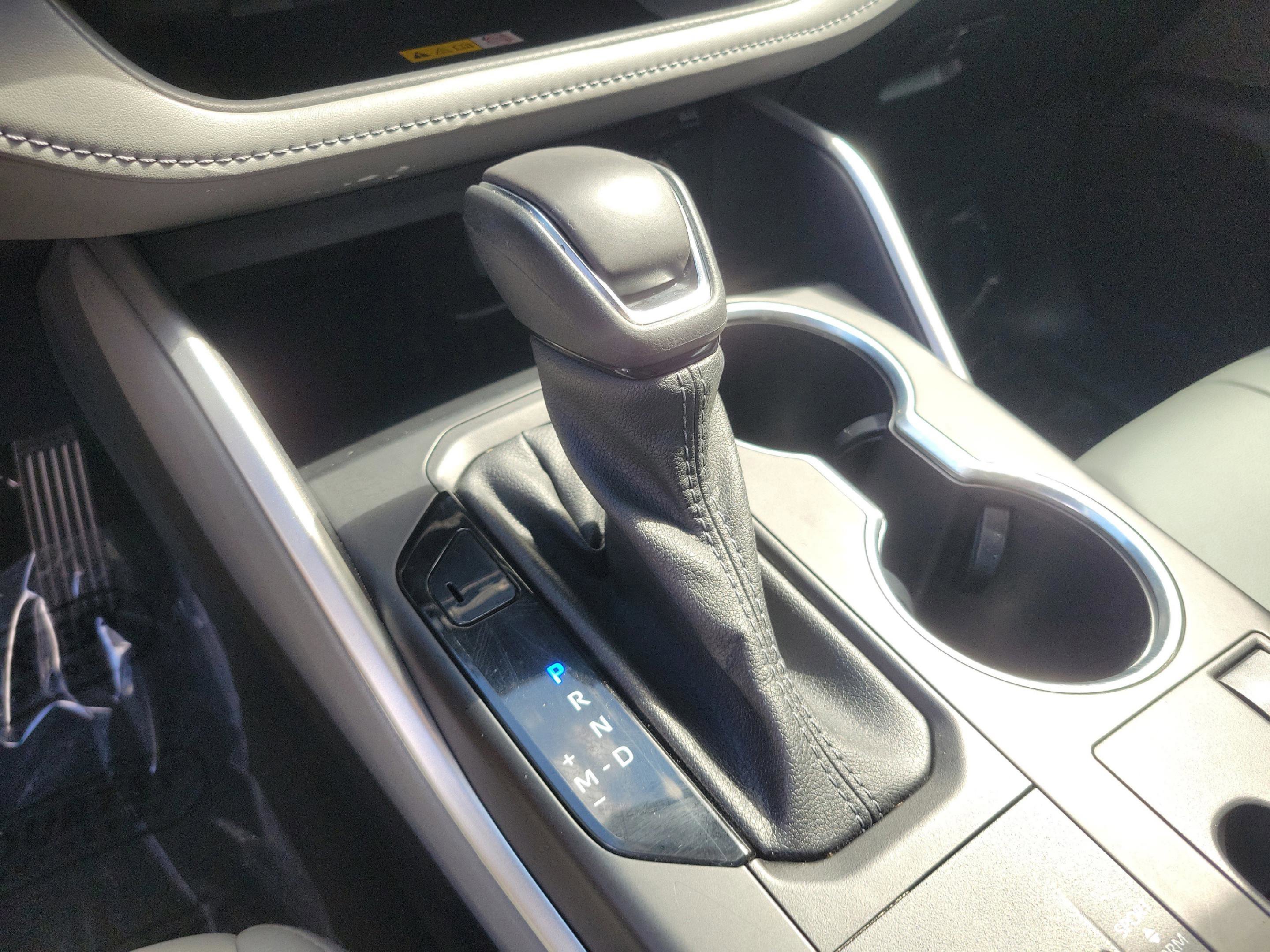 Used 2023 Toyota Highlander XLE image 20