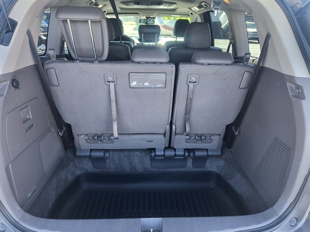 Used 2014 Honda Odyssey Touring image 35