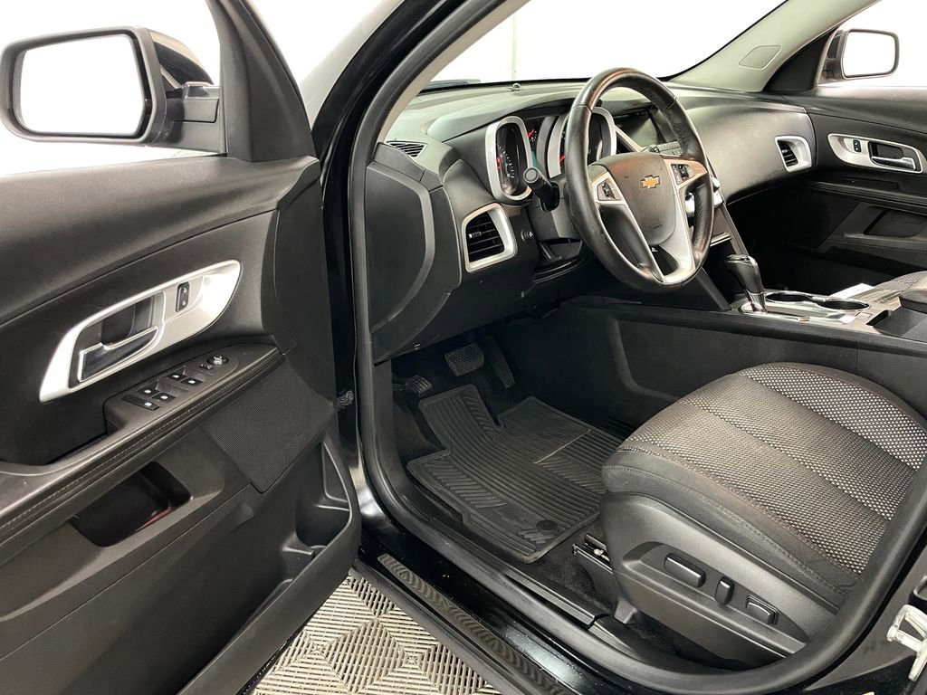 Used 2016 Chevrolet Equinox LT w/ Convenience Package AWD/4WD image 17