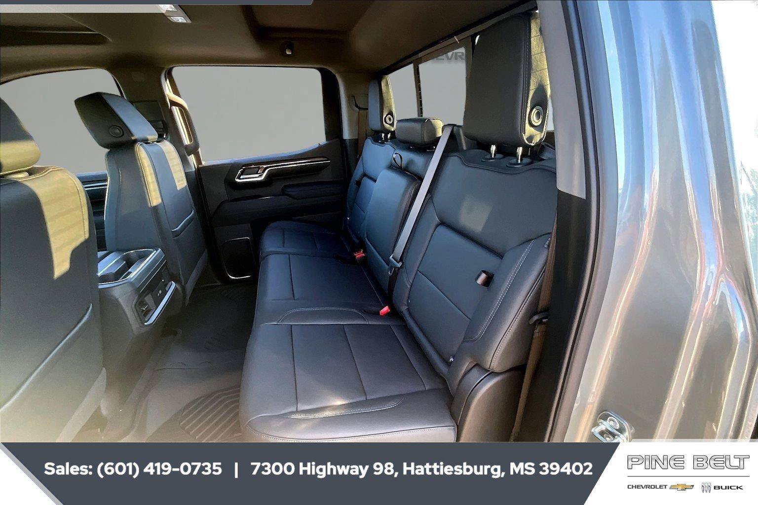 New 2026 Chevrolet Silverado 1500 LT Trail Boss w/ Safety Package AWD/4WD image 20