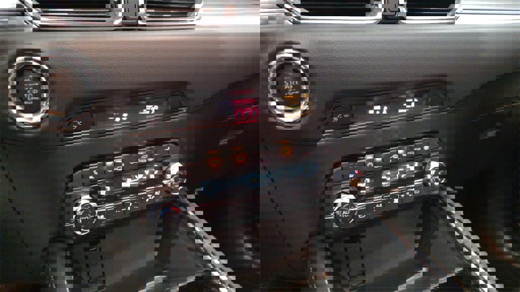 New 2025 MAZDA CX-5 AWD 2.5 S w/ Premium Plus Pkg image 24