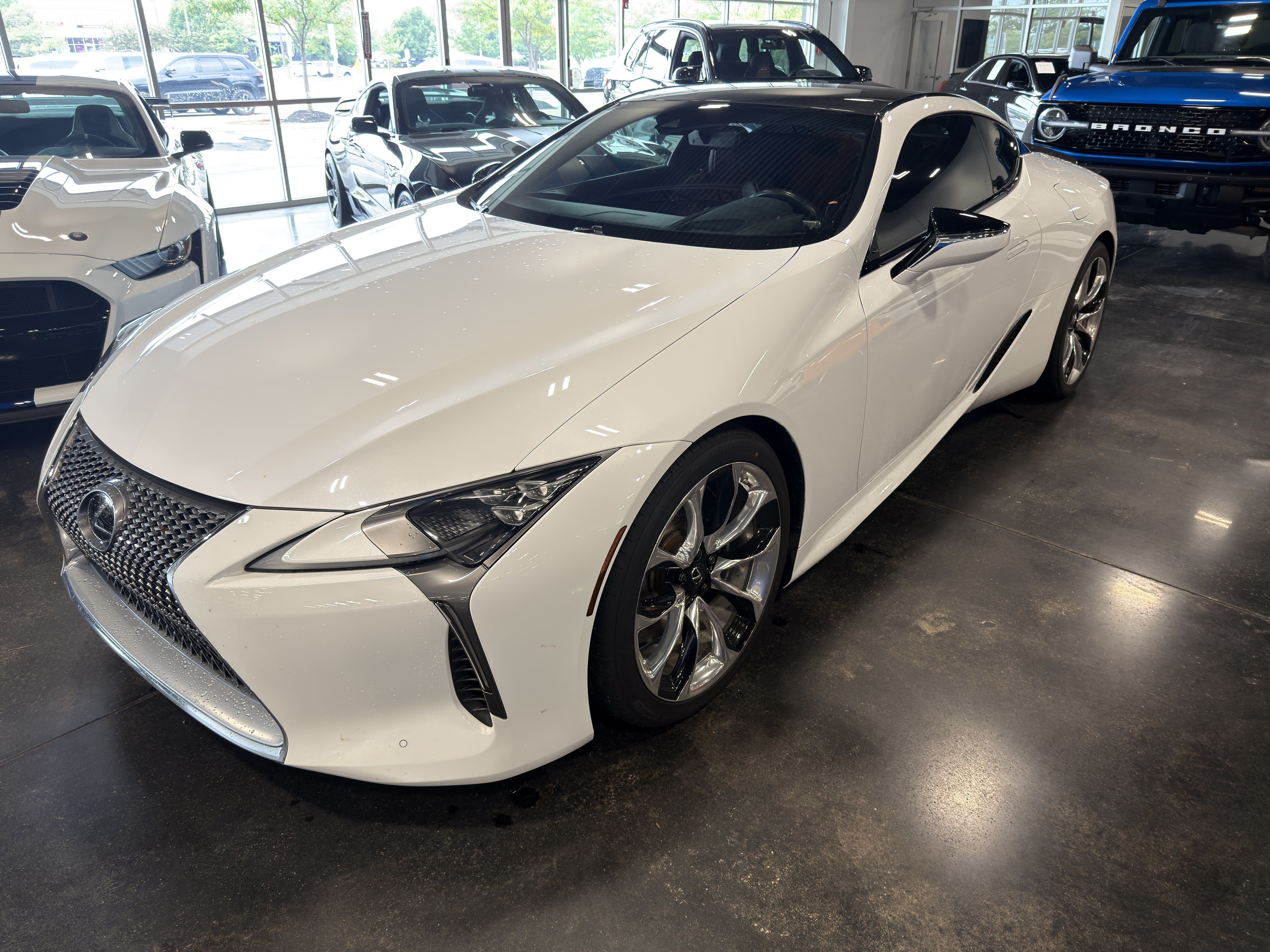 Used 2018 Lexus LC 500 Coupe RWD image 2