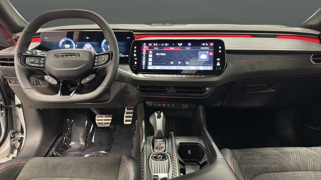 Used 2024 Dodge Charger R/T Scat Pack w/ Plus Group image 11