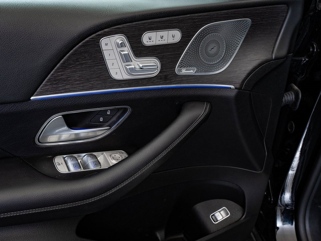 Used 2020 Mercedes-Benz GLS 450 4MATIC image 30