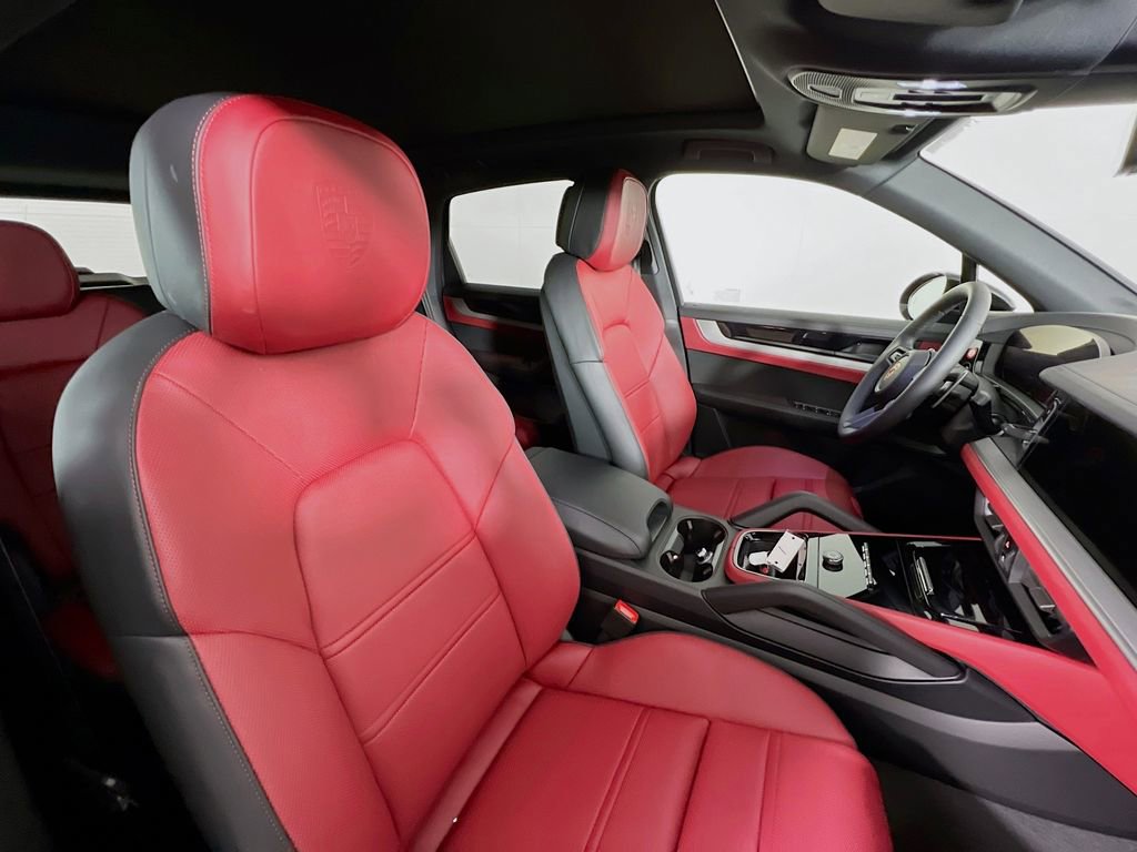 New 2026 Porsche Cayenne image 30