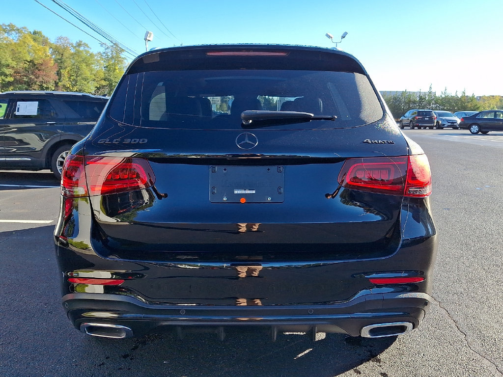 Used 2022 Mercedes-Benz GLC 300 4MATIC image 5
