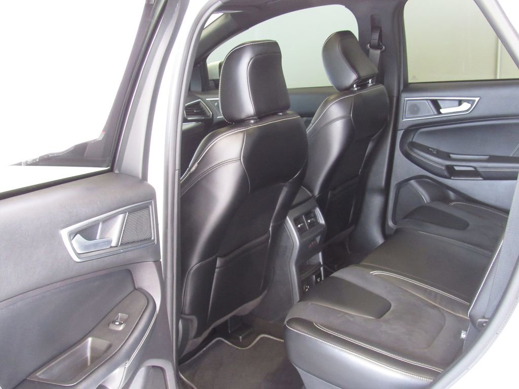 Used 2022 Ford Edge ST w/ Equipment Group 401A image 14